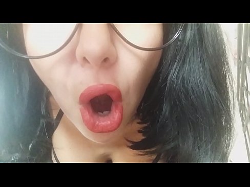 ❤️ Mieloji, tavo patėvis šiandien neleis tau eiti į mokyklą... Man tavęs per daug reikia... ❤❌ Anal video prie mūsų ❌️❤